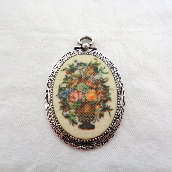 Sarah Coventry Jewelry Lot Rings Pin Brooch Pendant Bracelet Necklace - Picture 4 of 15